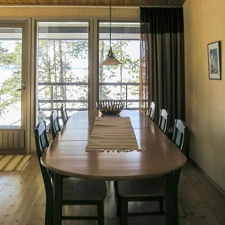 Keskikallio- Nuasjaervi By Interhome