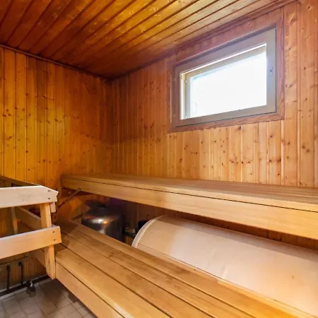 Keskikallio- Nuasjaervi By Interhome