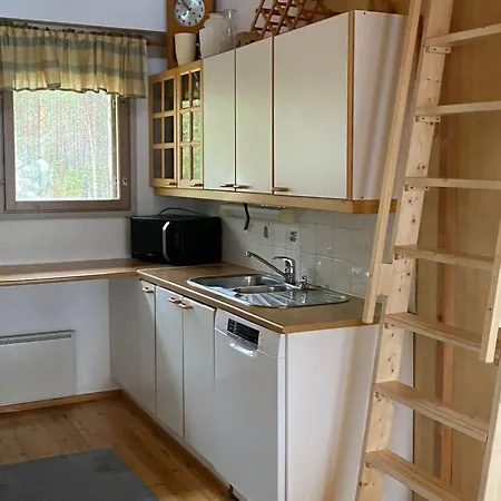 Keskikallio- Nuasjaervi By Interhome